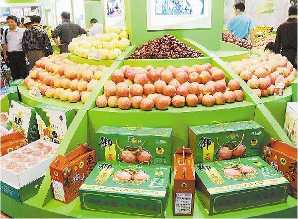 德合鑫農(nóng)副產(chǎn)品展銷會“廣西行”啟動，首站百色 點燃區(qū)域特色，助力鄉(xiāng)村振興